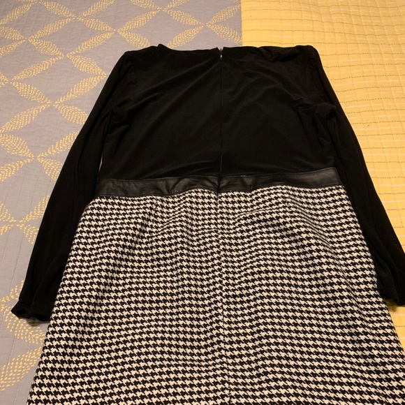 Mixed Media Houndstooth Dress - Picture 2 of 2